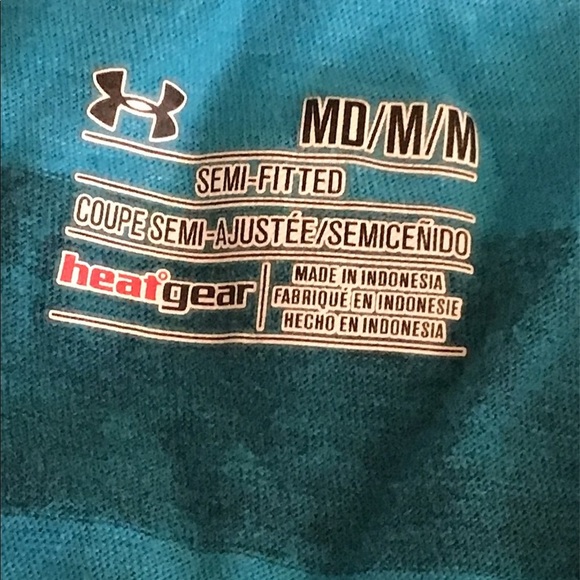 Under Armour Heat Gear Semi Fitted Striped Hoodie, M , EUC - Picture 3 of 3